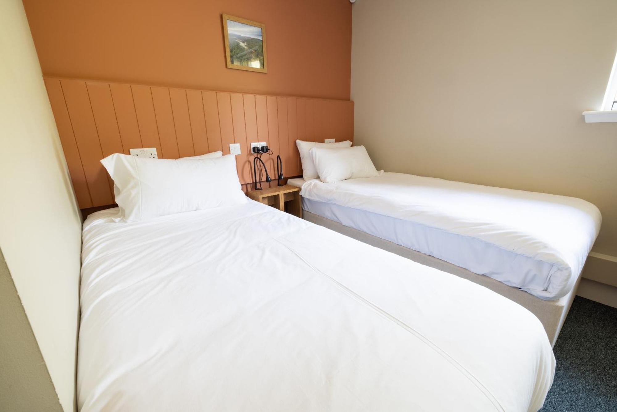 An Spiris Accommodation At Dundreggan Rewilding Centre Bagian luar foto